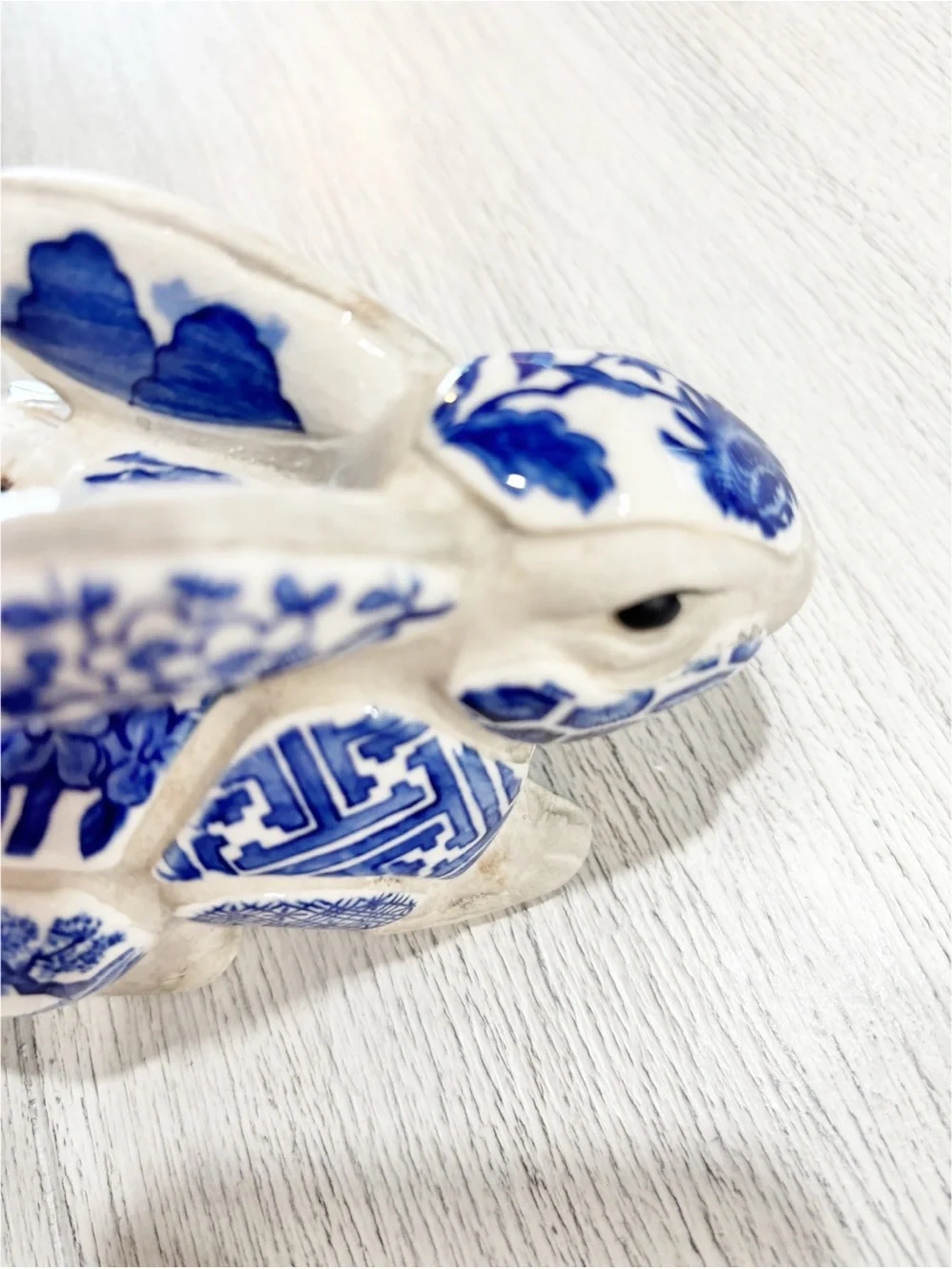 NANCY LOPEZ 1980 Blue & White Asian Pottery Mosaic Rabbit Bunny Candlestick